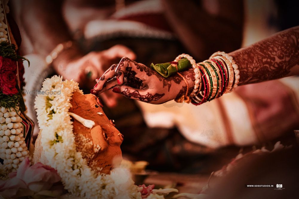 Photo From Gounder Wedding Chennai: Thiruvarul and Nandhini - By SDS Studio