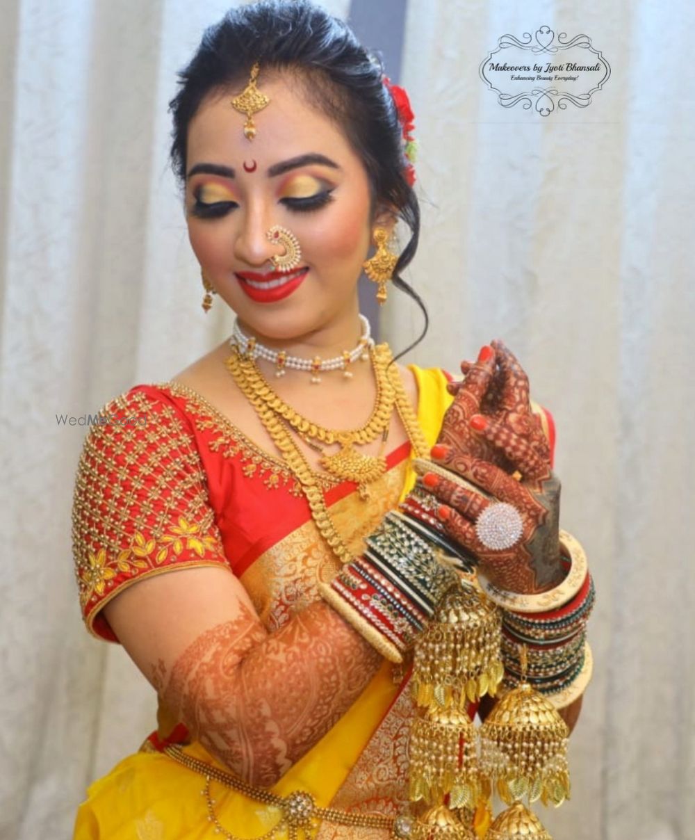 Photo From Maharashtrian Brides - By Makeovers by Jyoti Bhansali