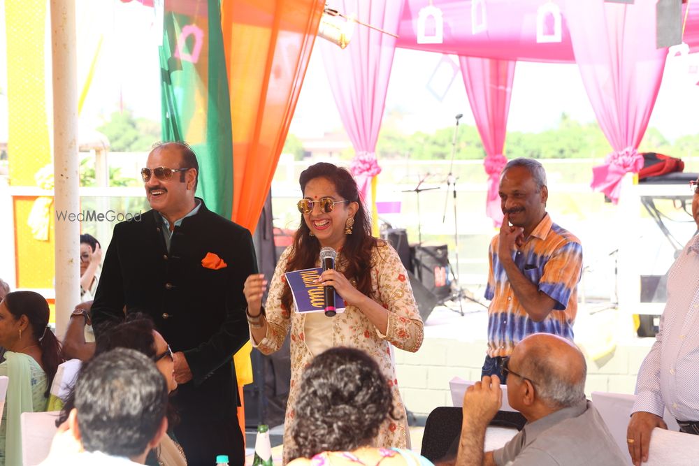 Photo From ITC's Pool Side Mehandi PArty - By Green House Florist and Decorators