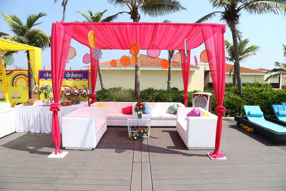 Photo From ITC's Pool Side Mehandi PArty - By Green House Florist and Decorators