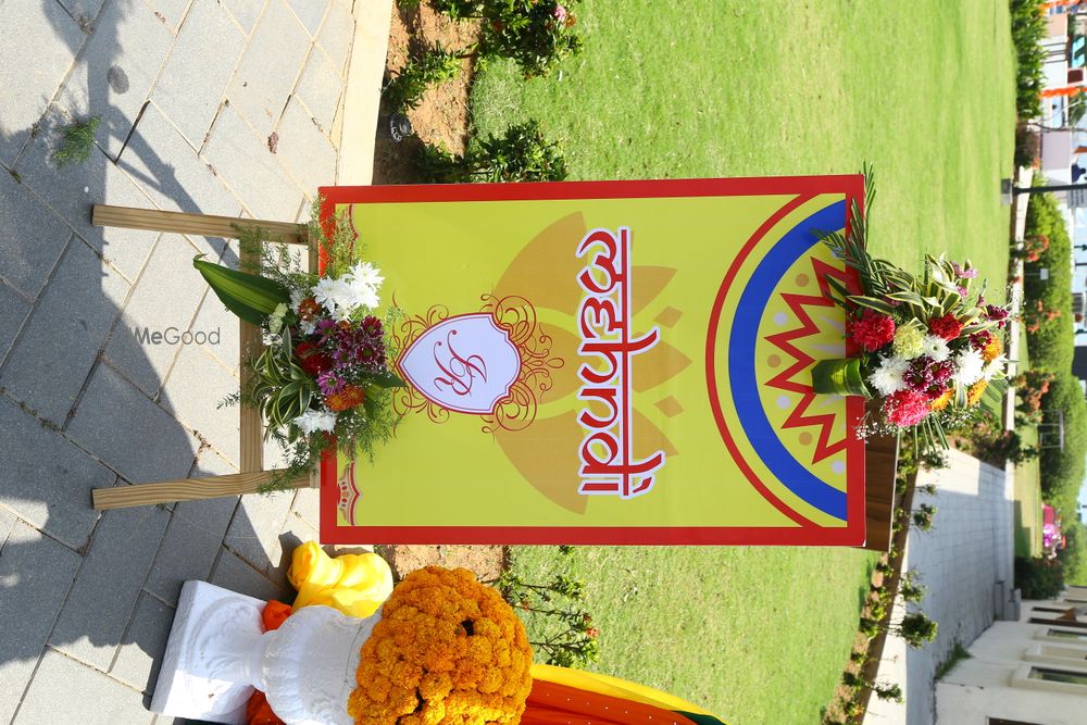 Photo From ITC's Pool Side Mehandi PArty - By Green House Florist and Decorators