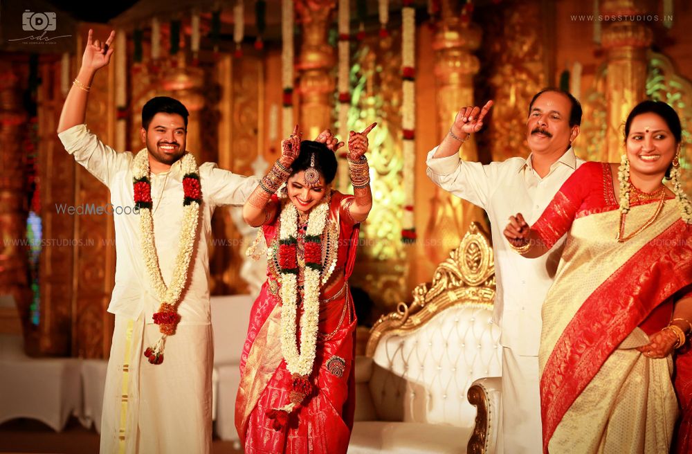 Photo From Actress Ashwathy Warrier & Abilash Unnikrishnan's Destination Wedding at Le Meridien Kochi - By SDS Studio