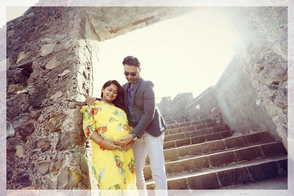 Photo From Disha & Rahul - Pregnancy shoot - By Savla Creation