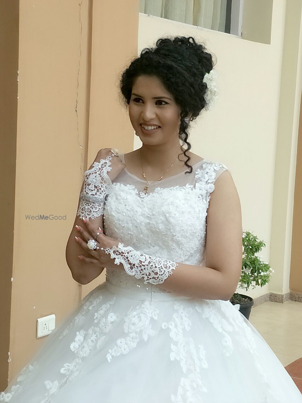 Photo From Catholic Brides - By Makeovers by Jyoti Bhansali