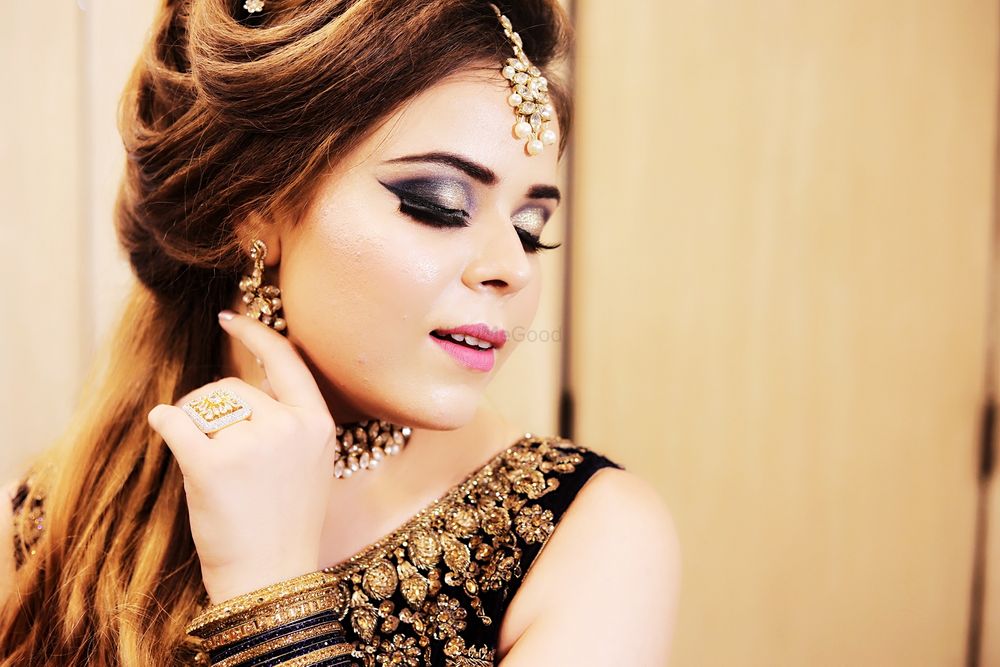 Photo From Arabic look - By Makeover by Shivani Garg