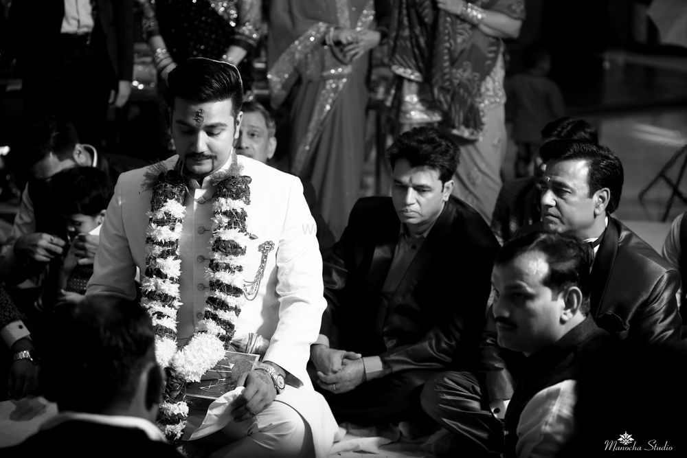 Photo From Black & White Wedding - By Manocha Studio