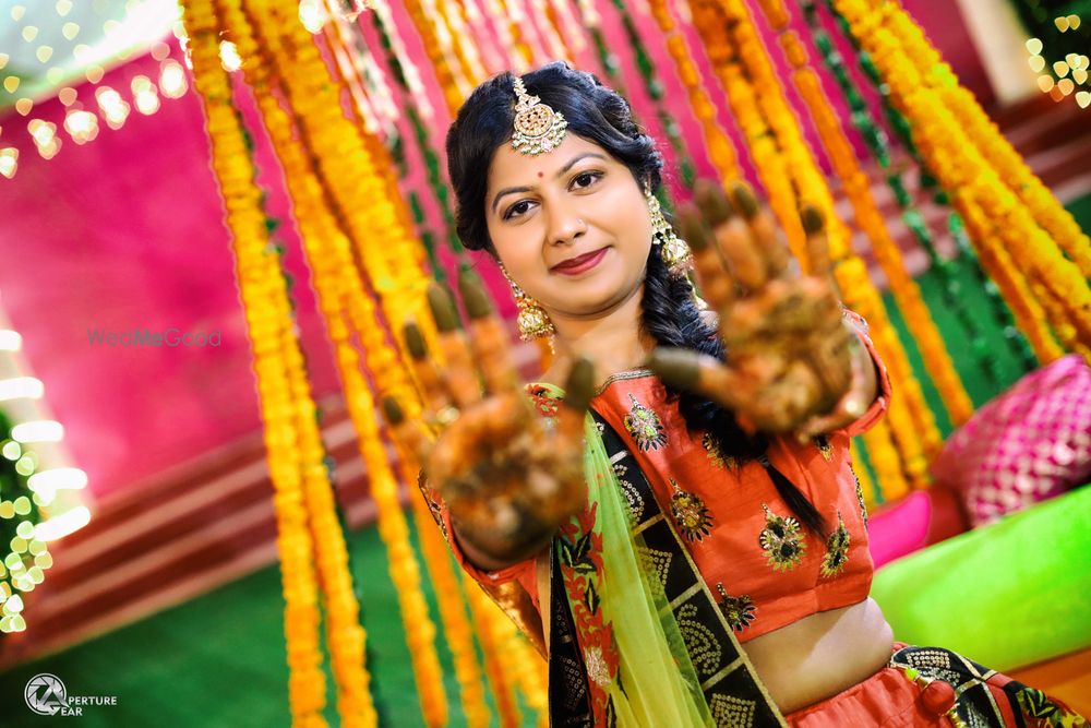 Photo From Mehndi Photo Series I Sukanya - By Aperture Gear Studio