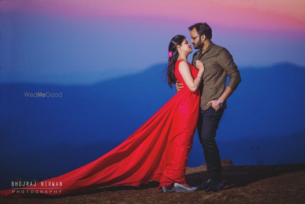 Photo From Pre Wedding Photos - By Nirwana Photography