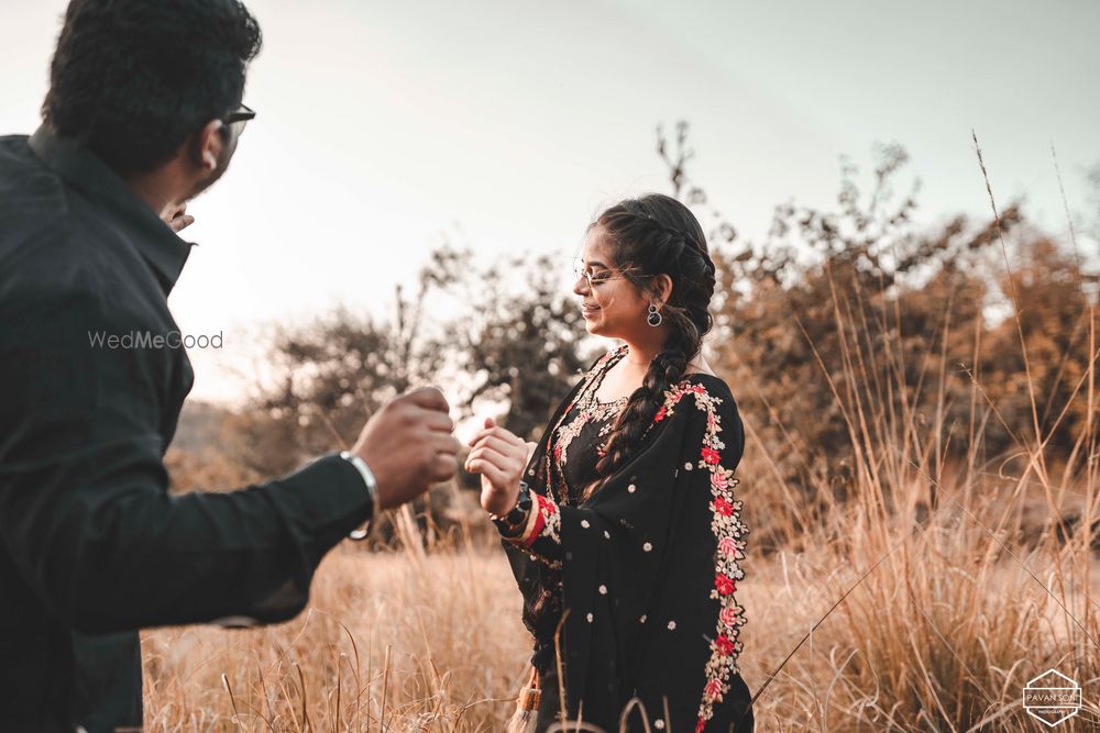 Photo From Shiva Bhavnish Pre Wedding - By Pavan Soni Photography