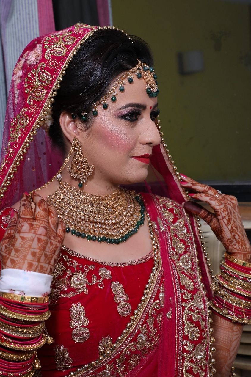 Photo From Bridal makeup - By Deepak Thakur Makeup Artist