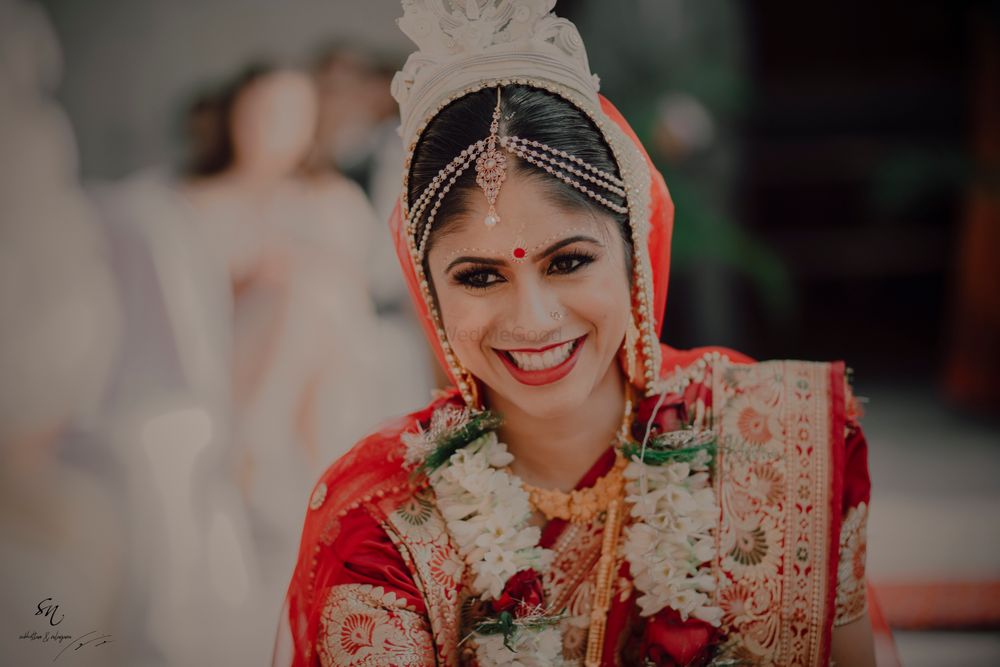 Photo of modern bengali bride