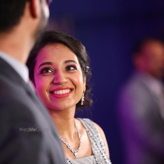 Photo From Reception - Radiant look - By GanaKaaviya