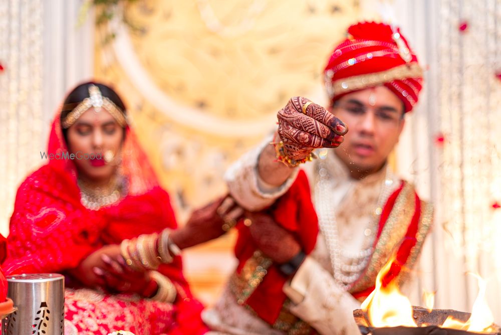 Photo From SAKSHI WEDS SOURABH - By Avigyan Roy Photography