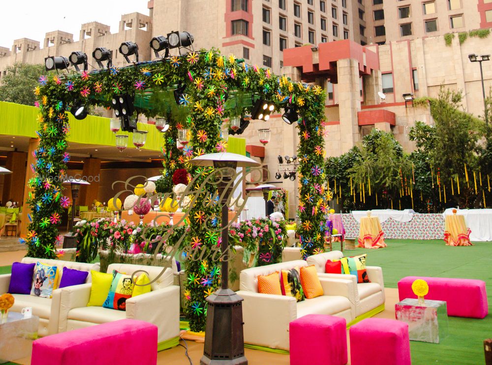 Photo of Multicolored mehendi decor