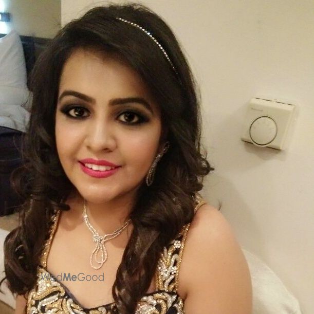 Photo From wedding season:) - By Sonia Kewalramani Hair and Make up Artist