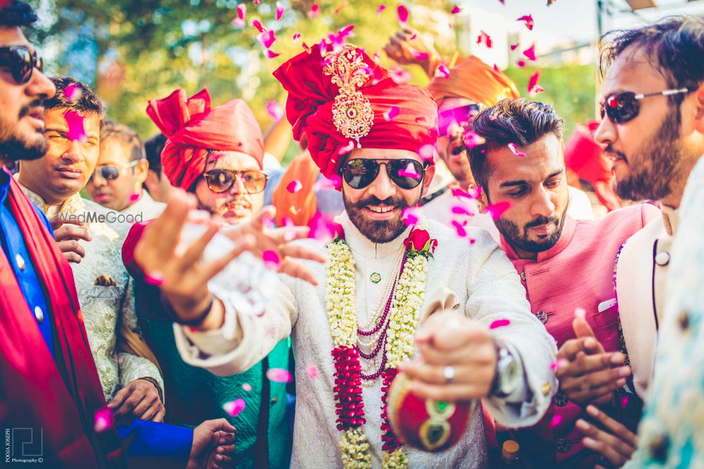 Photo of Fun Groom Entrance