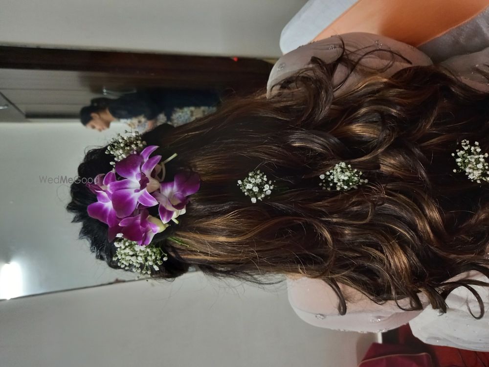 Photo From Floral Buns - By Makeovers by Jyoti Bhansali