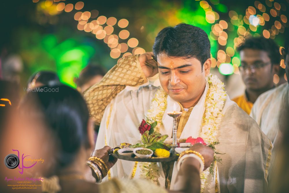 Photo From Groom - By Ayan Pathak Photography