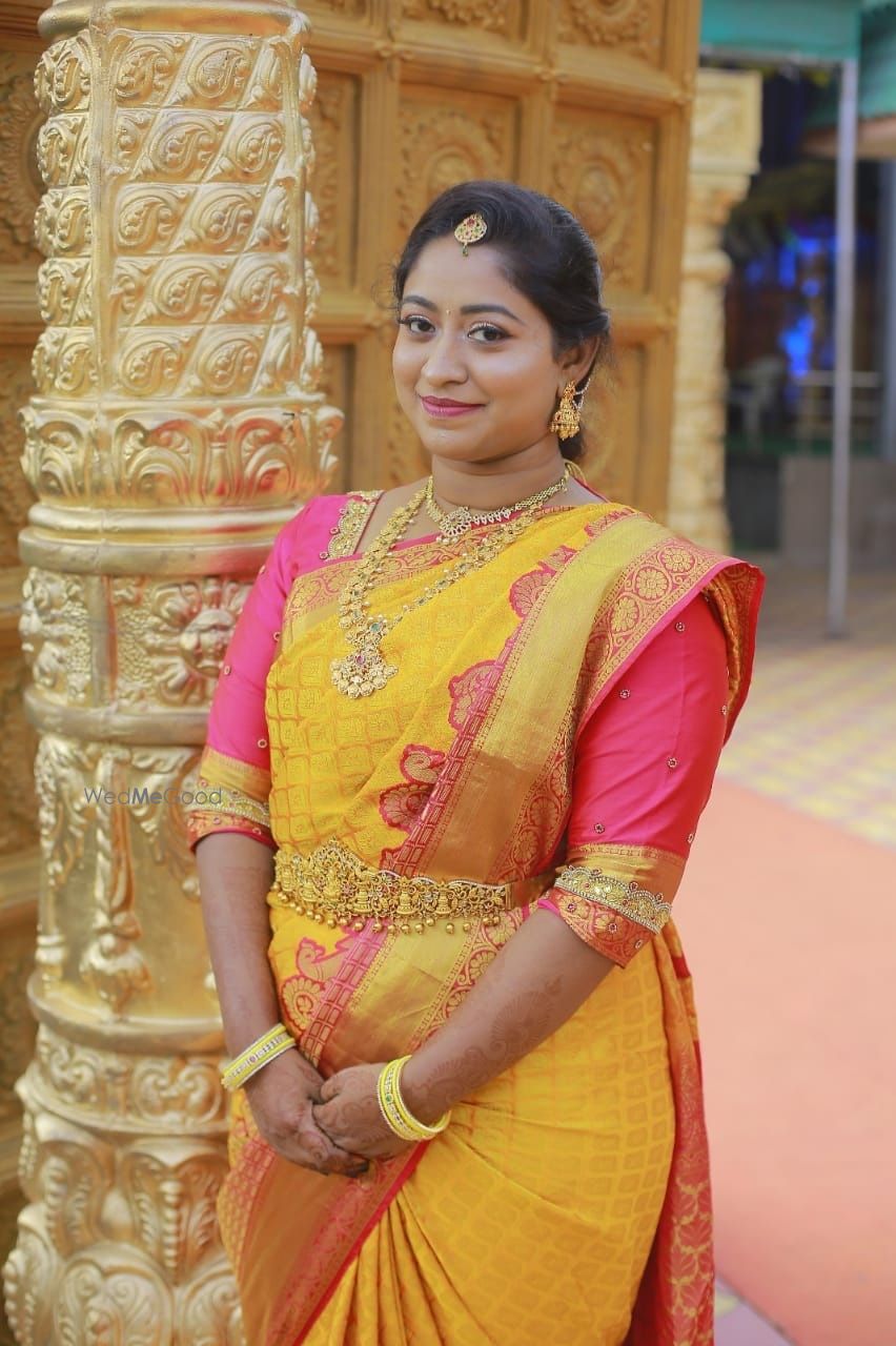 Photo From Bridal and Party Makeup - By Makeup by Sunaila Ali