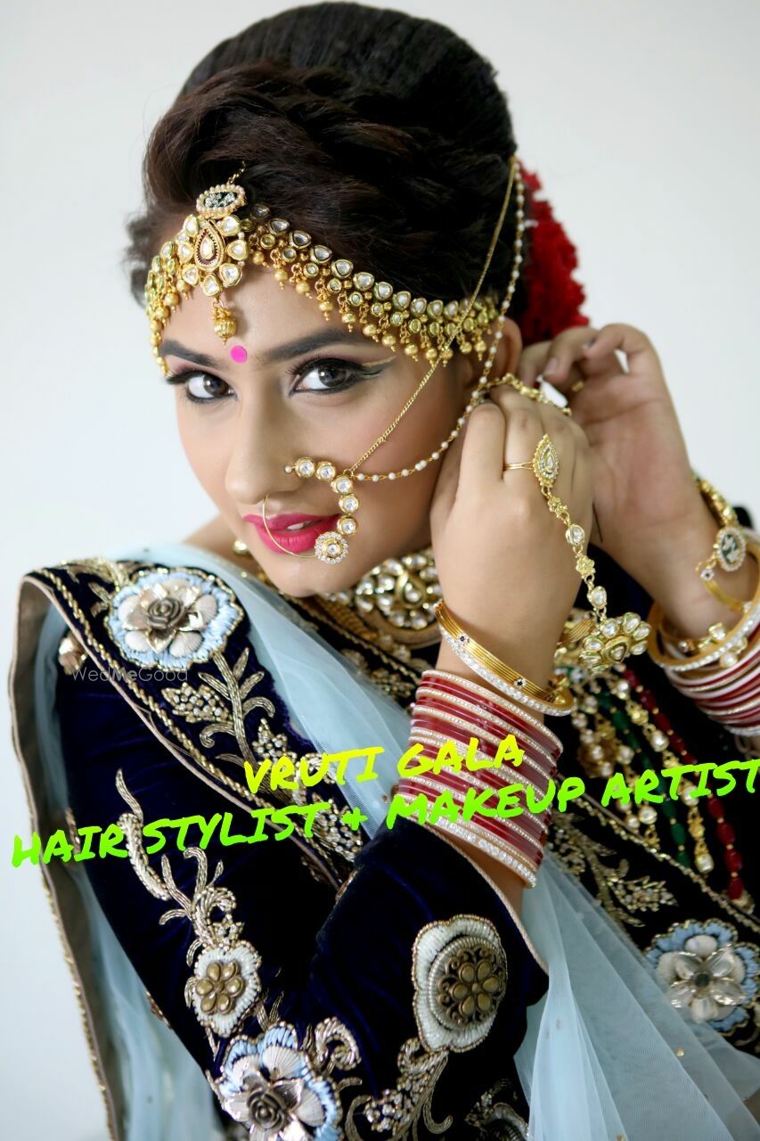 Photo From Bridal Makeovers - By Vruti & Yashvi Bridal Makeovers