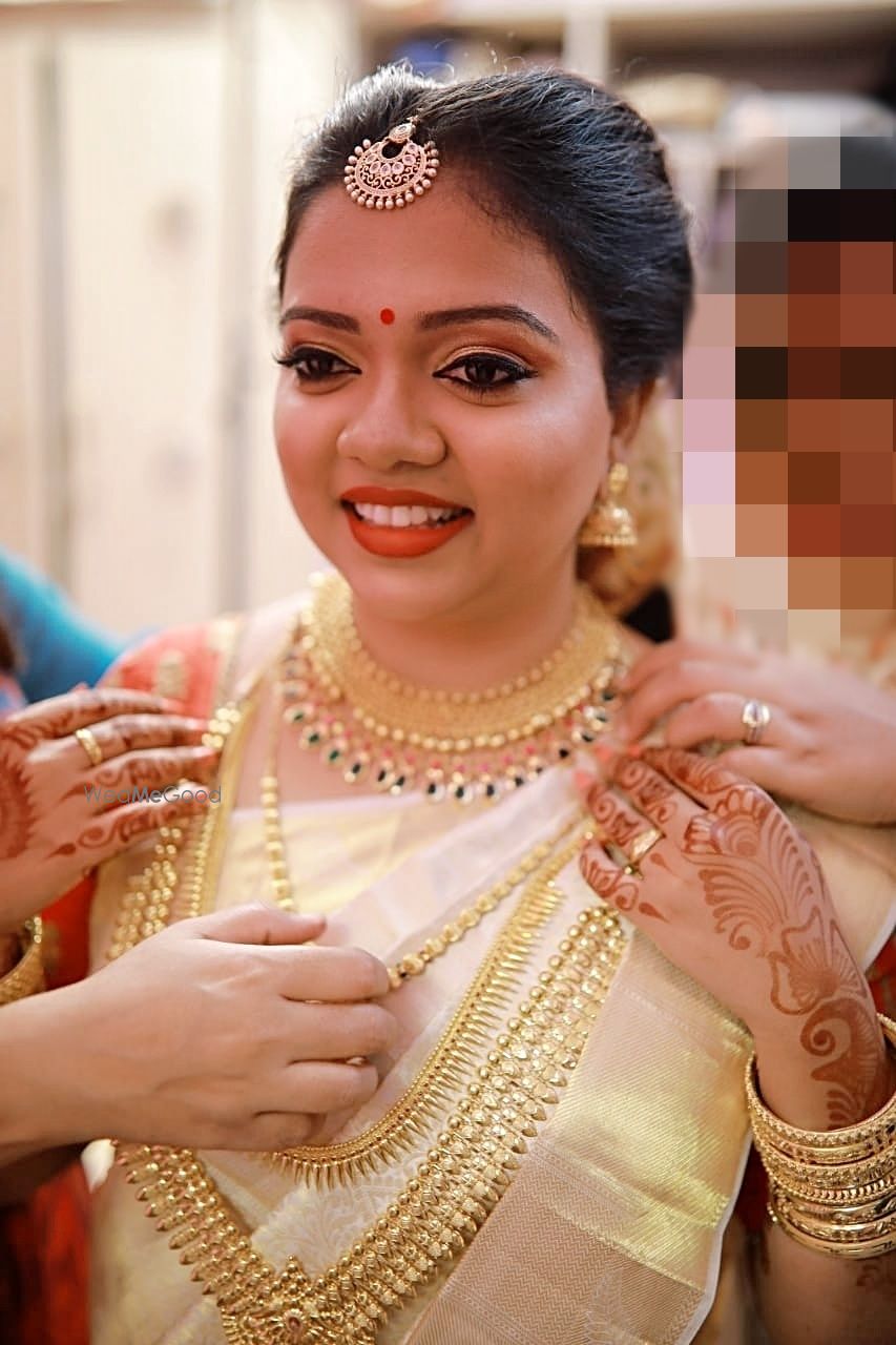 Photo From Bride Aishwarya - By Makeovers By Geetha