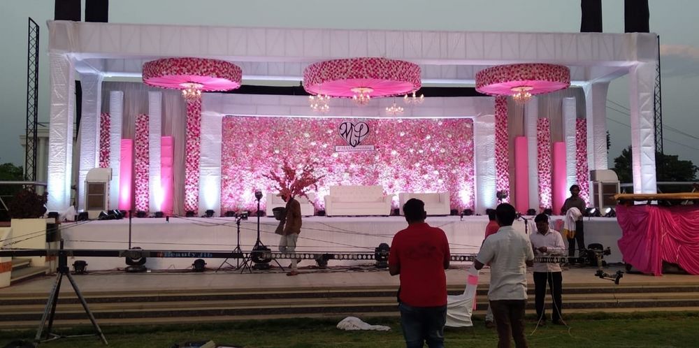 Photo From Elite Chandeliers Set - By Exotica- The Ambience Decorators & Event Management