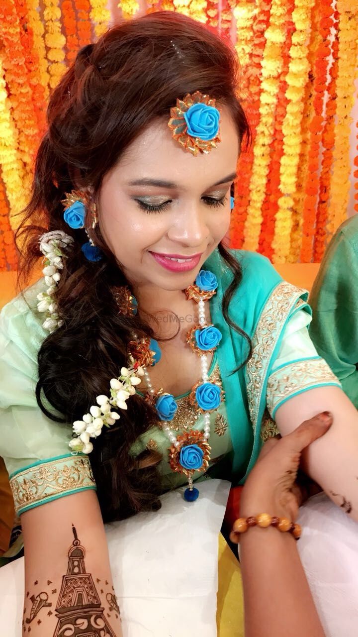 Photo From Mehendi Look - By Nupur Tanted