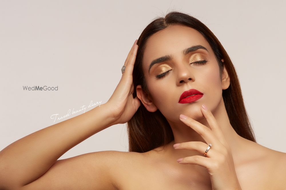 Photo From Editorial Makeup - By Akanksha Thakral