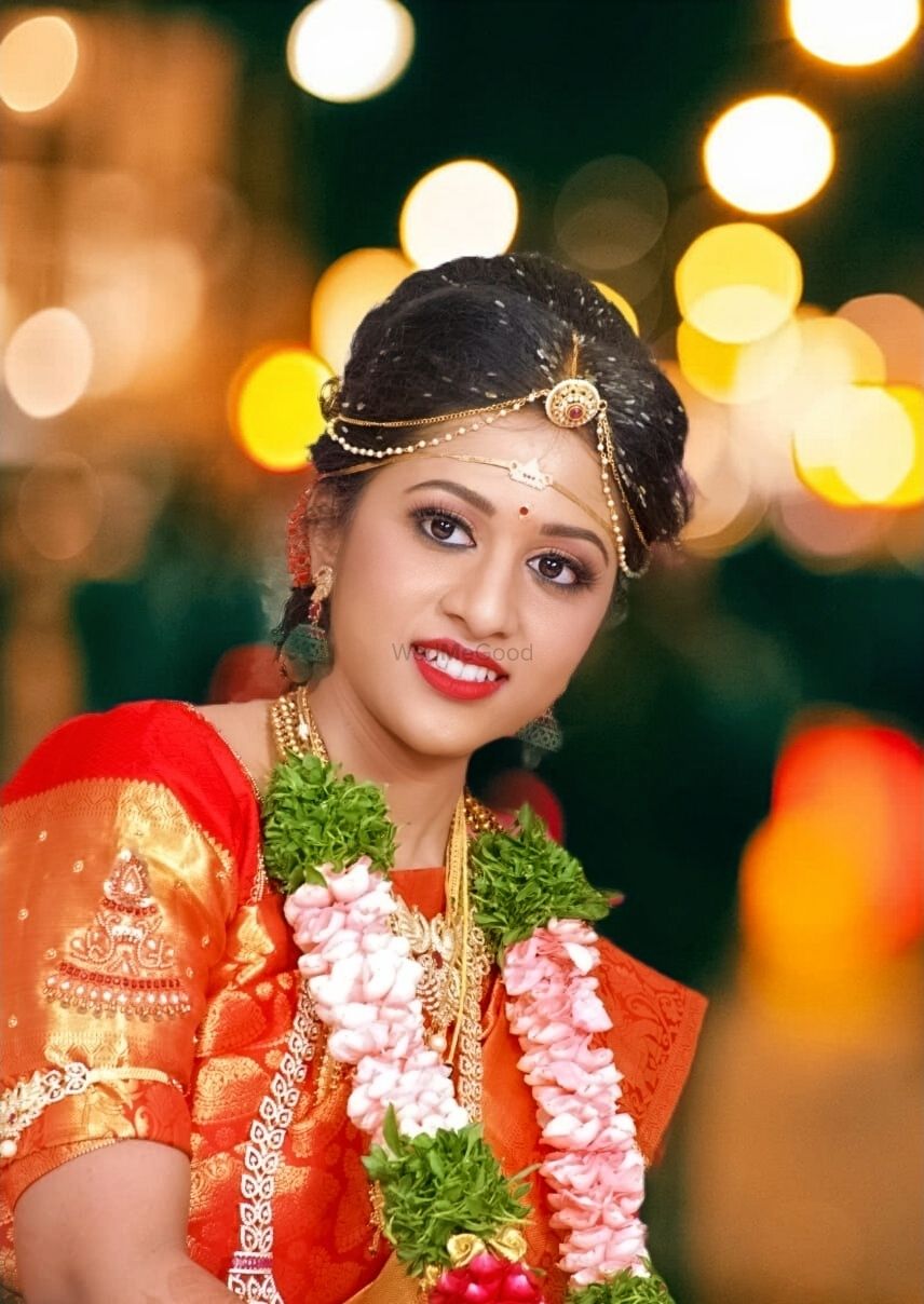 Photo From Shruthi Bridal Makeup - By Shivani Dey
