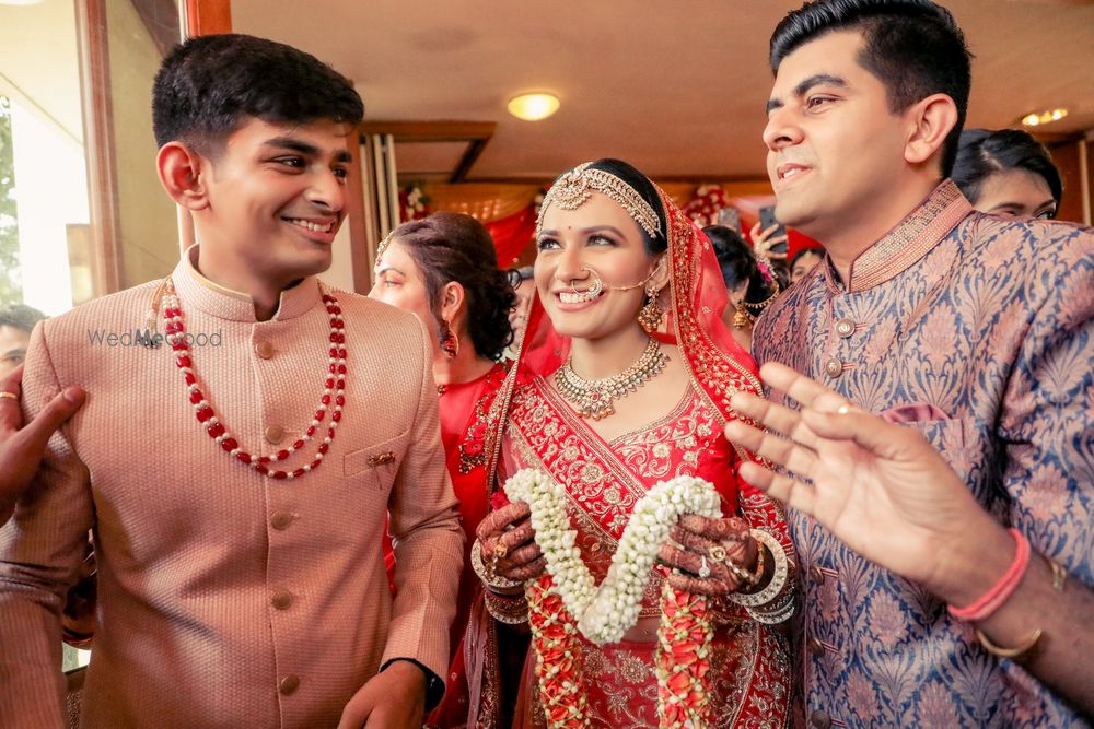 Photo From Riya & Aakash Wedding | The Club - By Wedding Storytellers