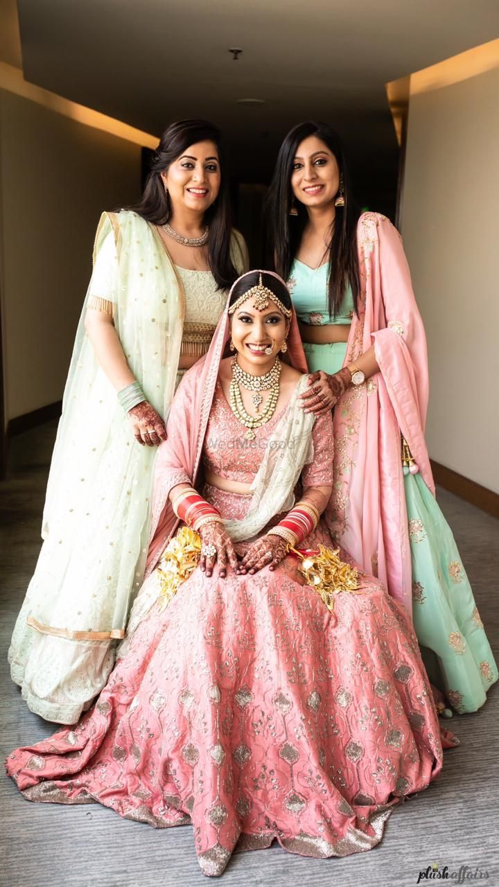 Photo From Bride Divya's Family - By Arpita Behl