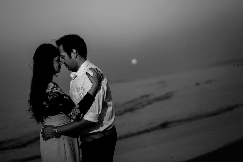 Photo From pre-wedding - By Synamatic Production