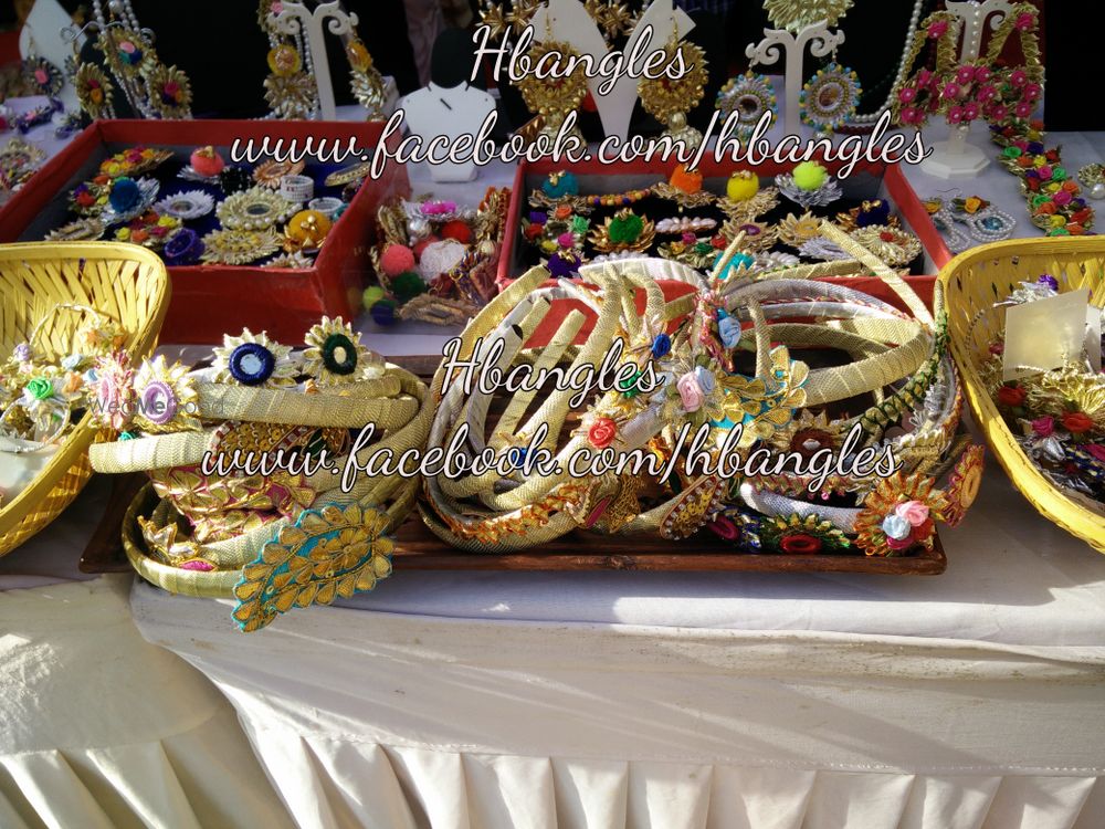 Photo From wedding favors - By Hbangles n Accessories