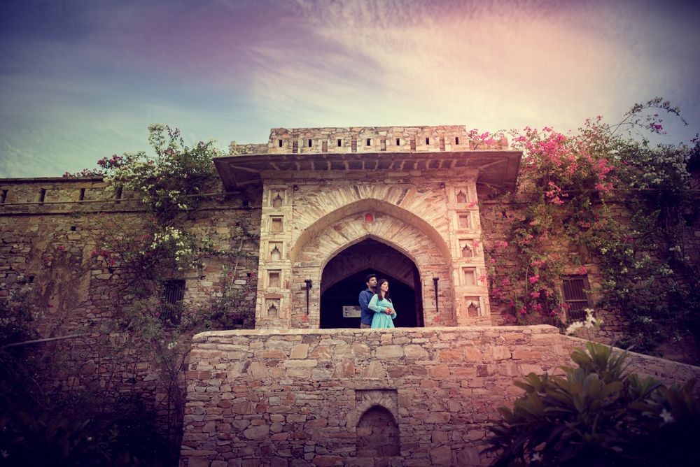 Photo of Pre wedding shoot at a fort