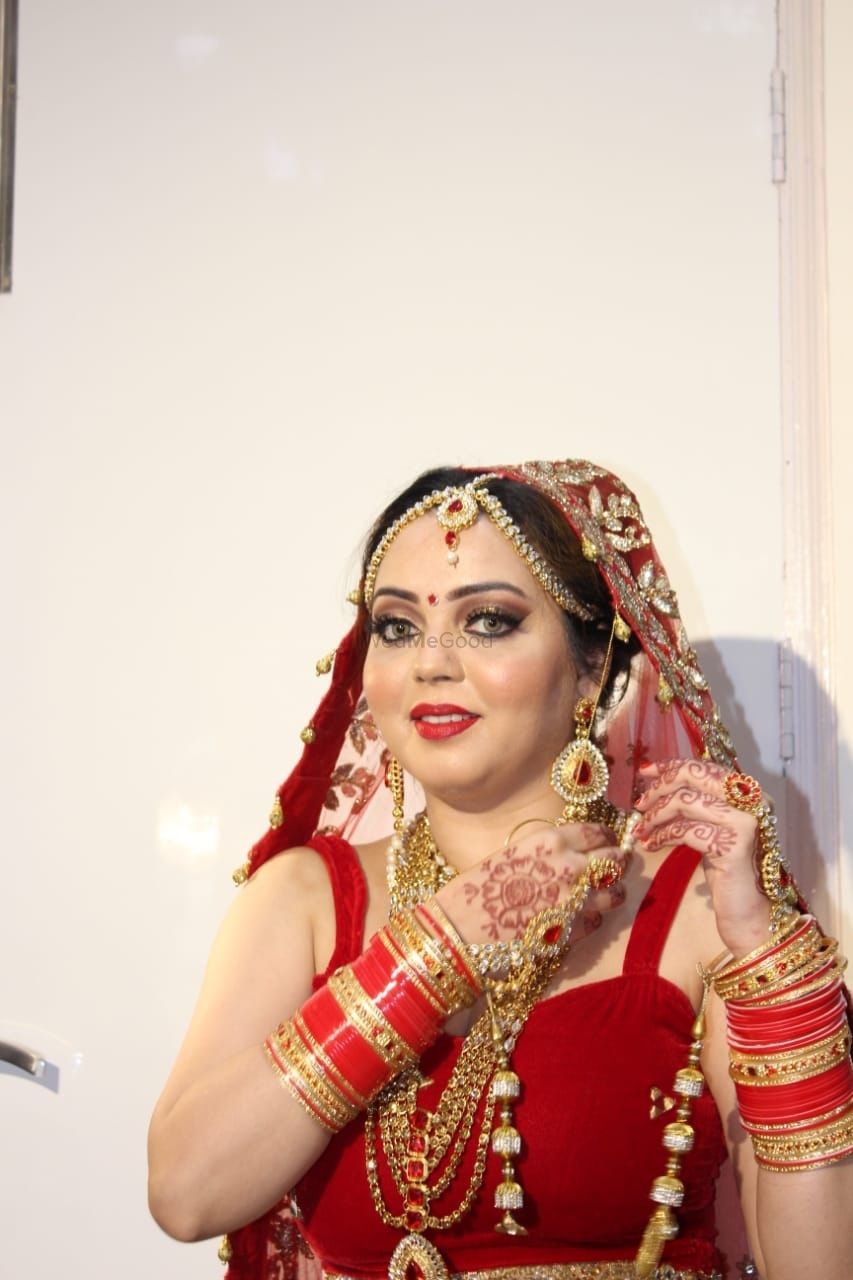 Photo From Bride Mohita - By Vanshika Sachdeva Makeovers