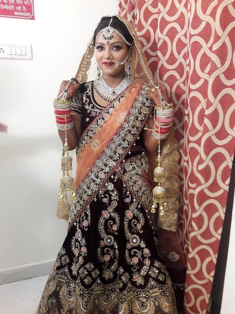 Photo From Bride Anjali - By Vanshika Sachdeva Makeovers