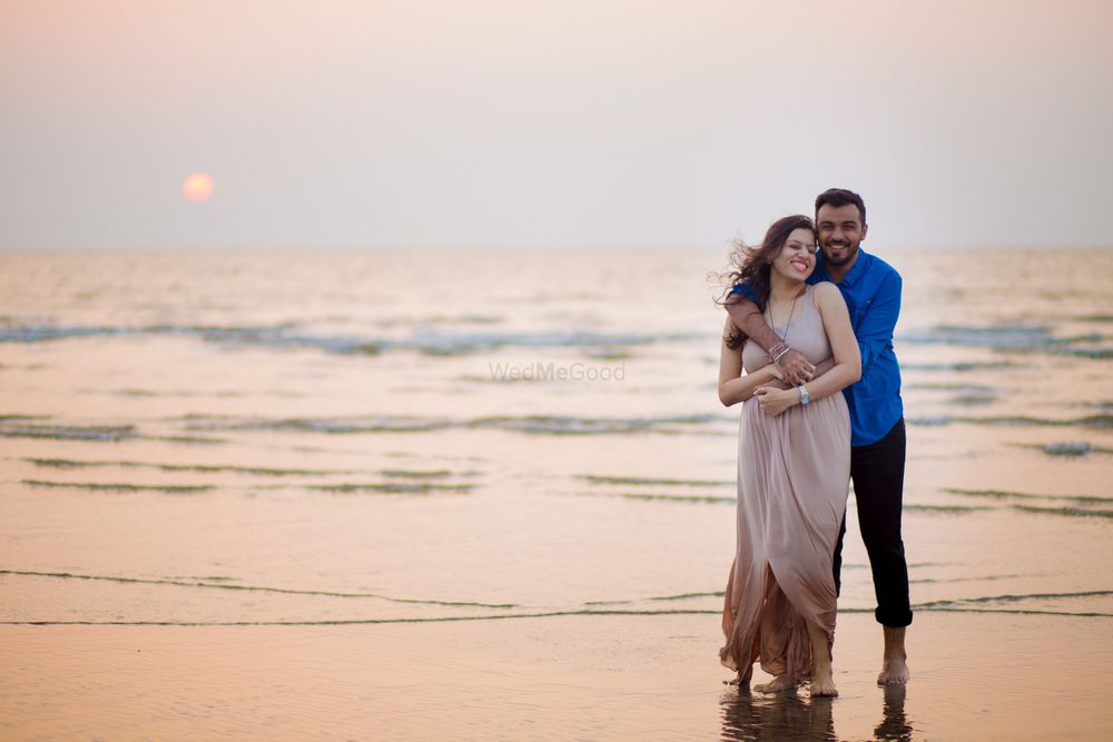 Photo From Hardik&Dimple's Beach Pre-Wedding Shoot - By Soulklick Photography