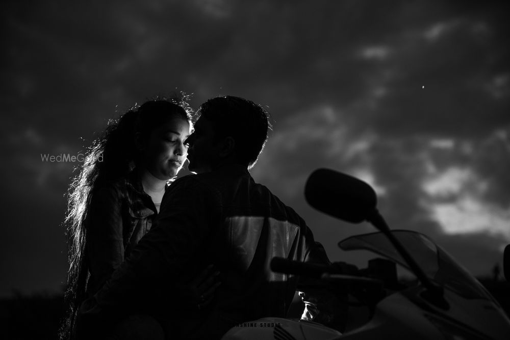 Photo From Pre Wedding And Couple shoots (Mumbai) - By Sunshine Studio