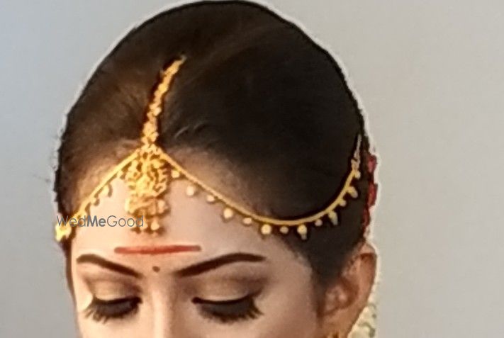 Photo From eye makeup - By Makeup and Hair by Usha Amin