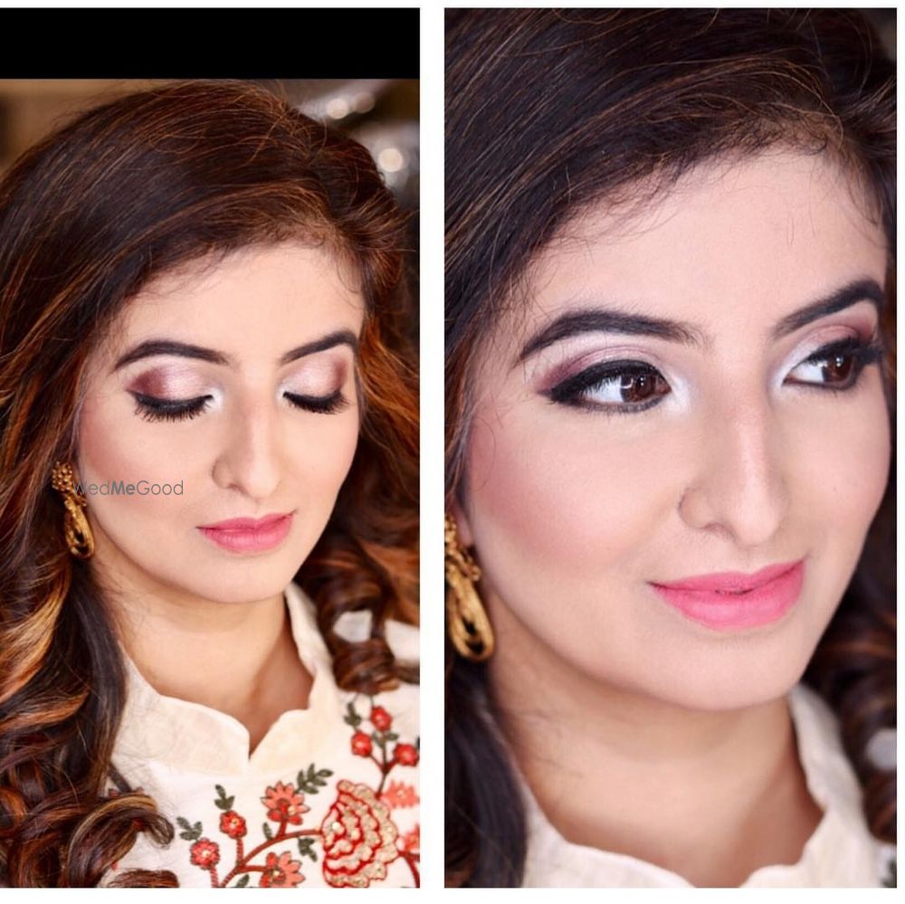 Photo From Engagement Bride - By Makeup By Zee