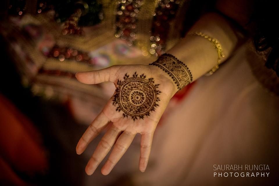 Photo of Bridal Hand Mehendi Designs - Circle Designs