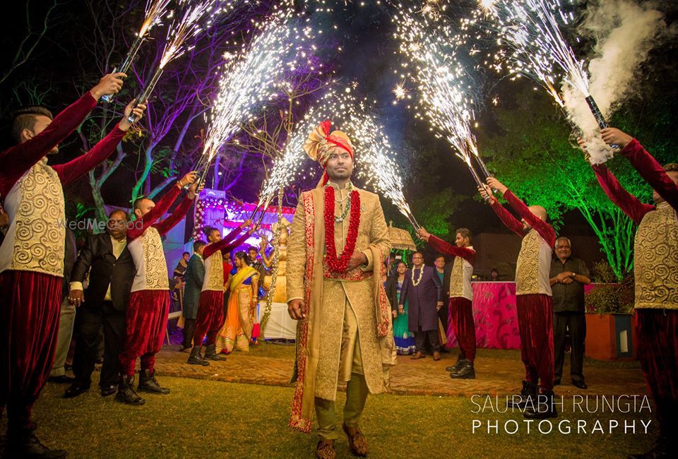 Photo From Romance The Way It Should Always Be - Pushpendra Weds Puja - By Saurabh Rungta Photography