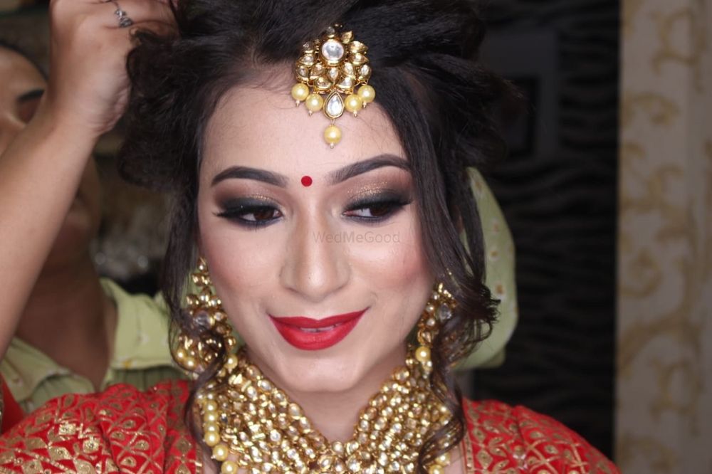 Photo From Bride Riya A - By Vanshika Sachdeva Makeovers