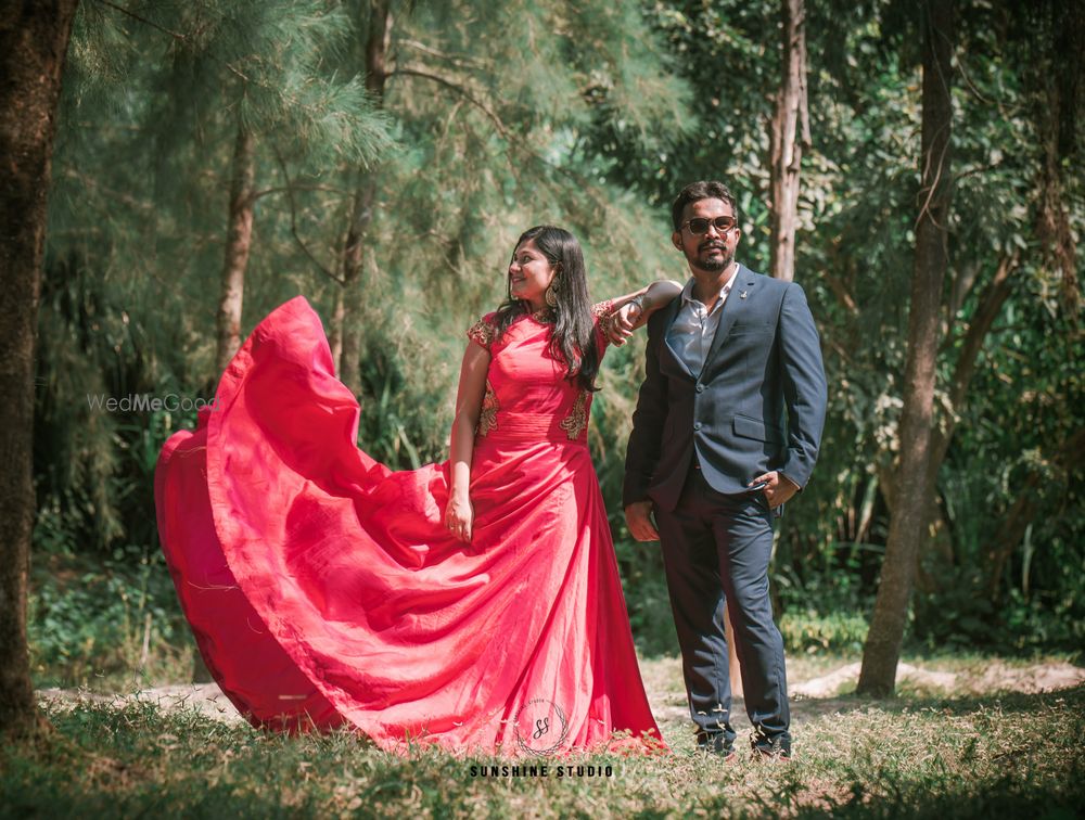 Photo From "Prewedding  Tales " Place Kolkata - By Sunshine Studio