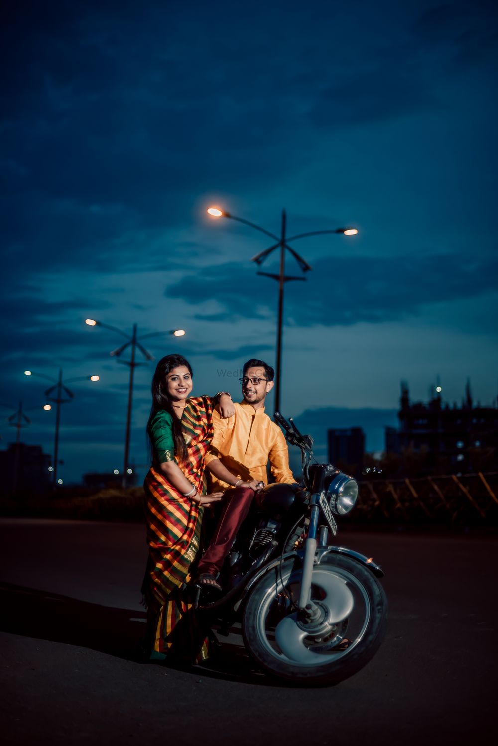 Photo From "Prewedding  Tales " Place Kolkata - By Sunshine Studio