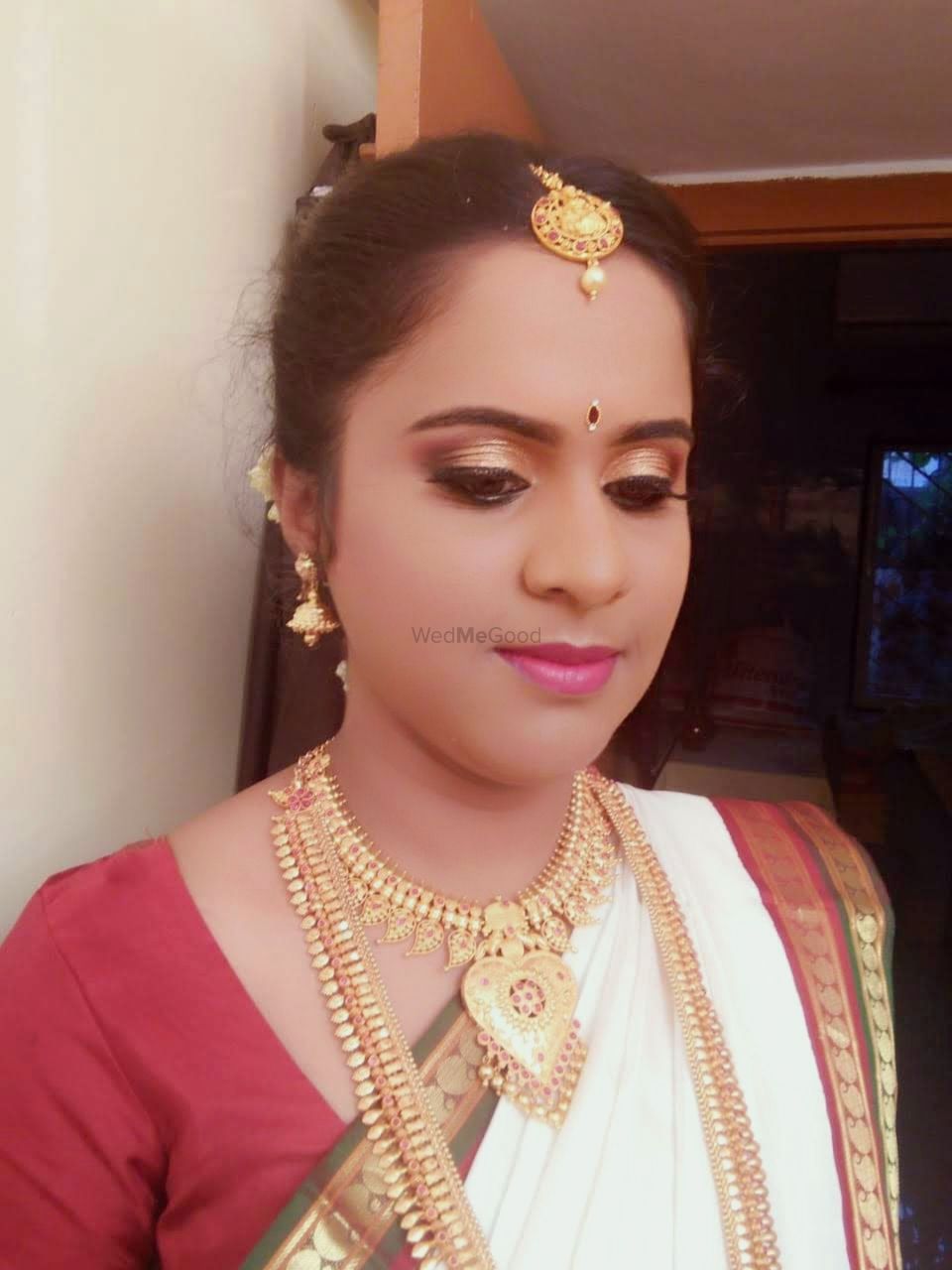 Photo From Ankita Bridal Makeup - By Glam by Nehamanocha