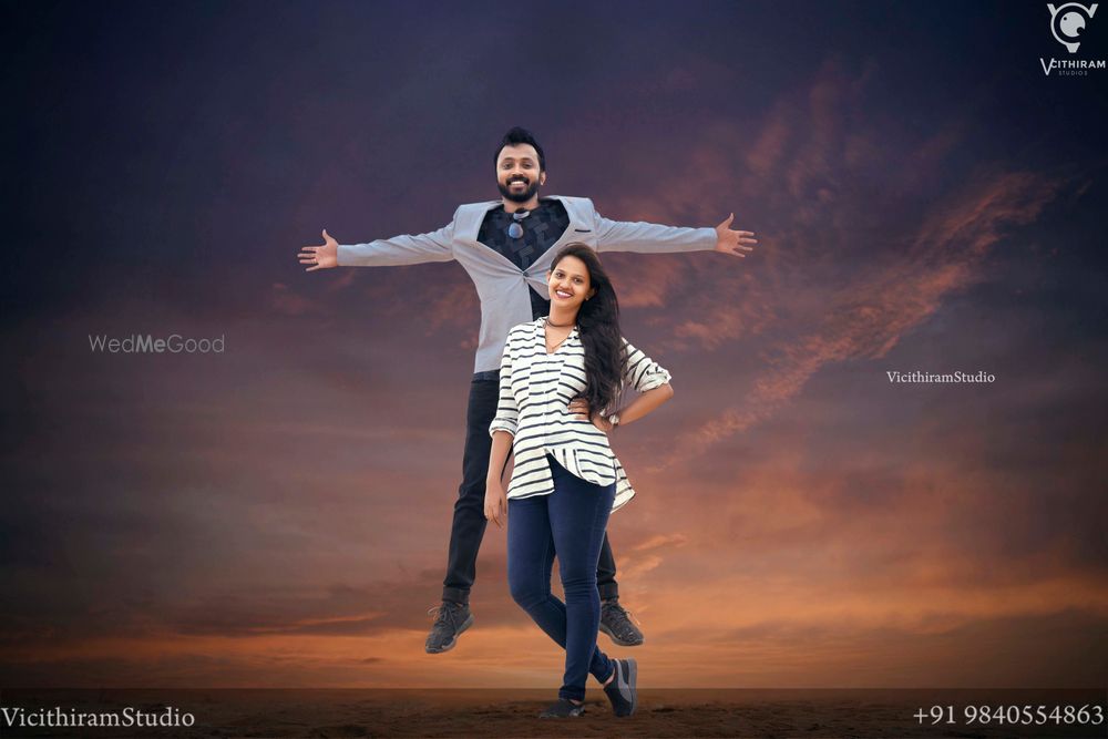 Photo From Siddharth + Shobana I Pre-wedding - By Vicithiram Studio