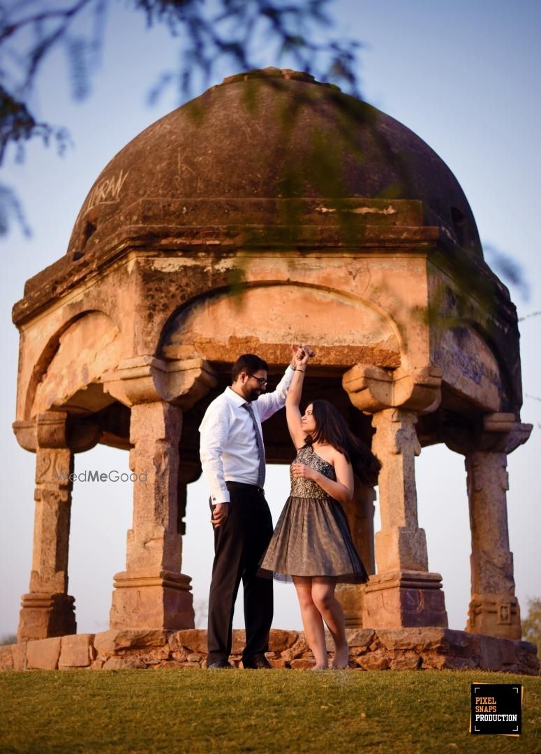 Photo From Pre-Wedding - By Pixel Snaps Production