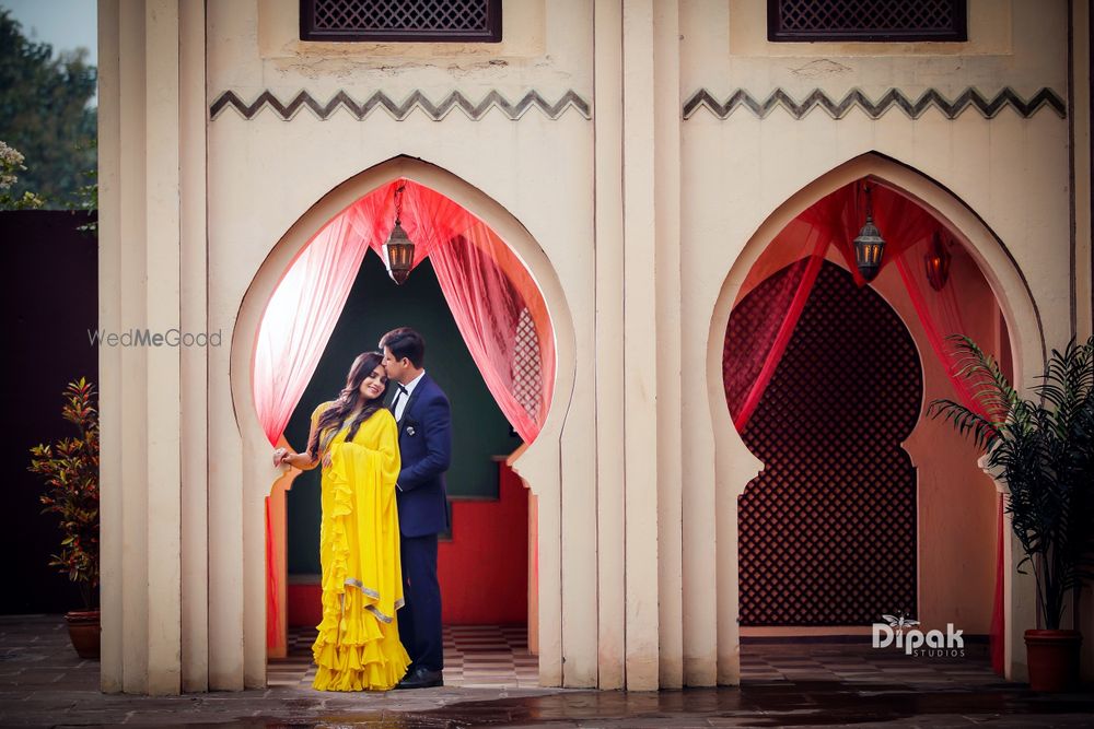 Photo From Prewedding Shoots  - By Dipak Studios