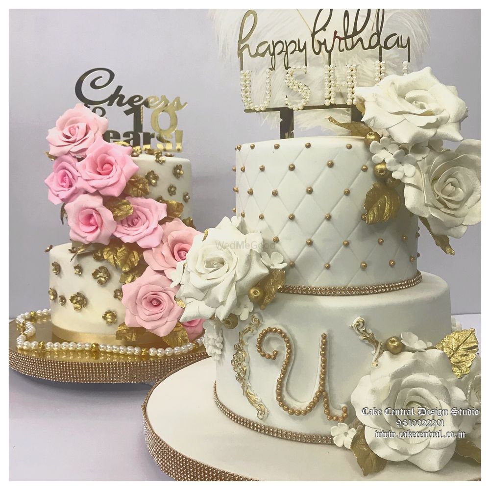 Photo From Luxury Cakes  - By Cake Central Design Studio